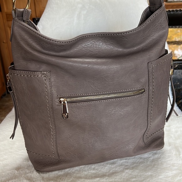 Myztique Grace Hobo Bag Like new - Picture 5 of 17